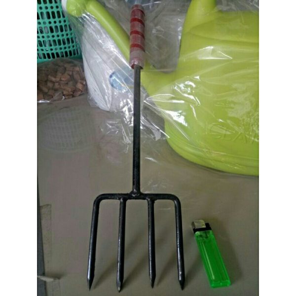 Garpu Kebun